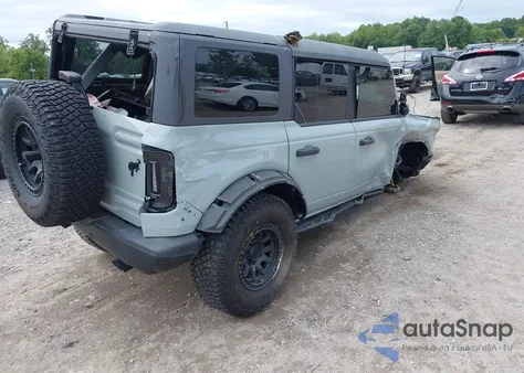 2022 Ford Bronco Black Diamond из США, поврежденный, VIN 1FMEE5DH0NLA87792